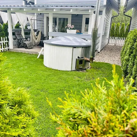 بيت خشبي Woodhouse