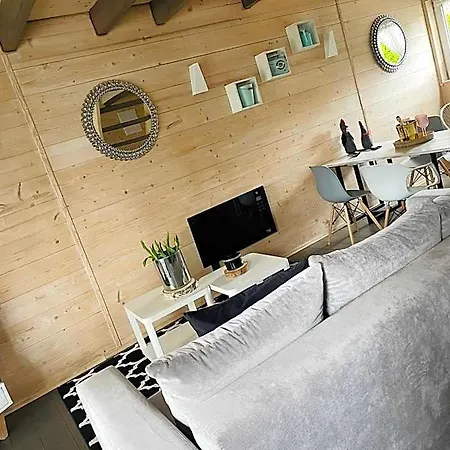 Woodhouse * Dobrogoszcz